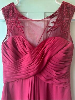 MoriLee sz 6 Sleeveless Red Mesh Yoke Pleated Bodice Dress